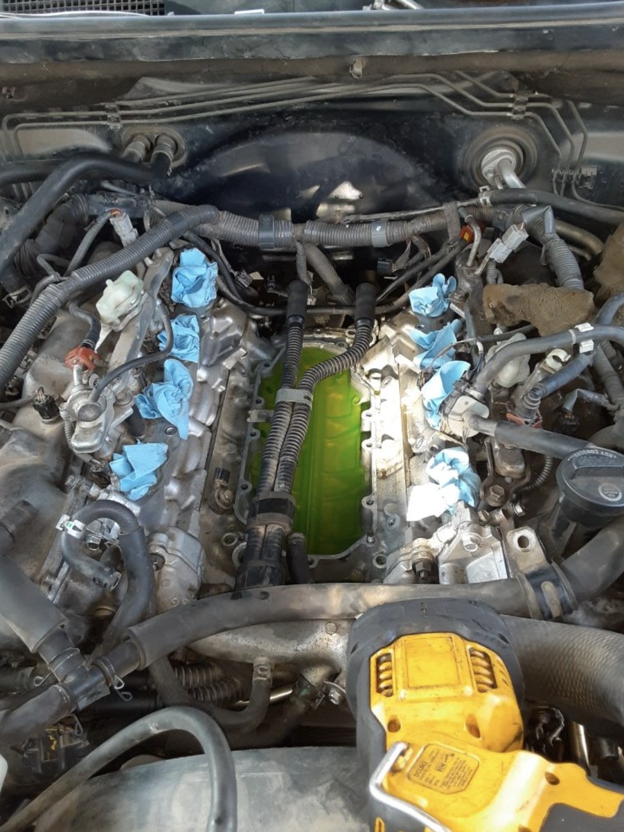 Deep diagnostic work with the intake opened at a Lake Charles job